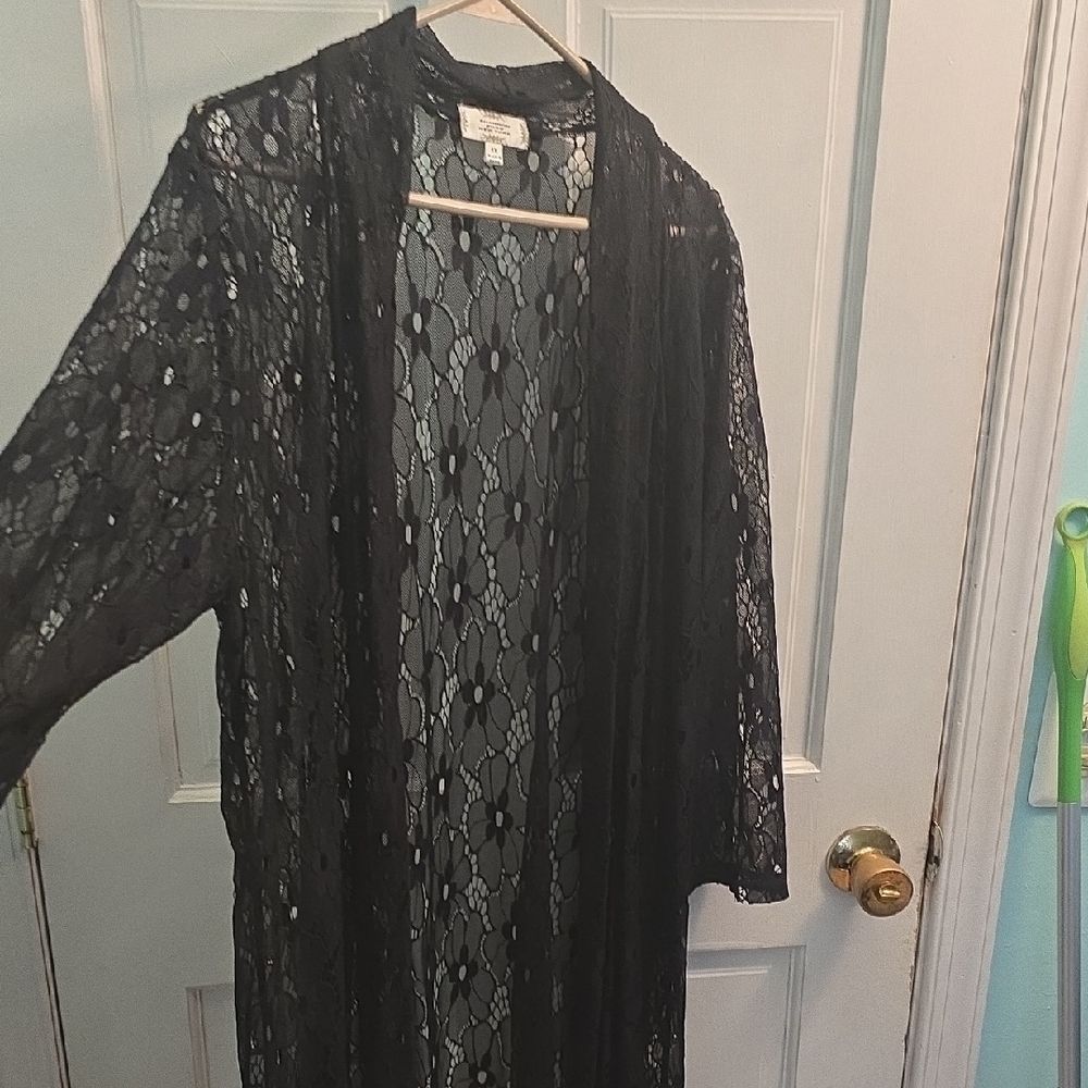 Black Lace Kimono Cardigan